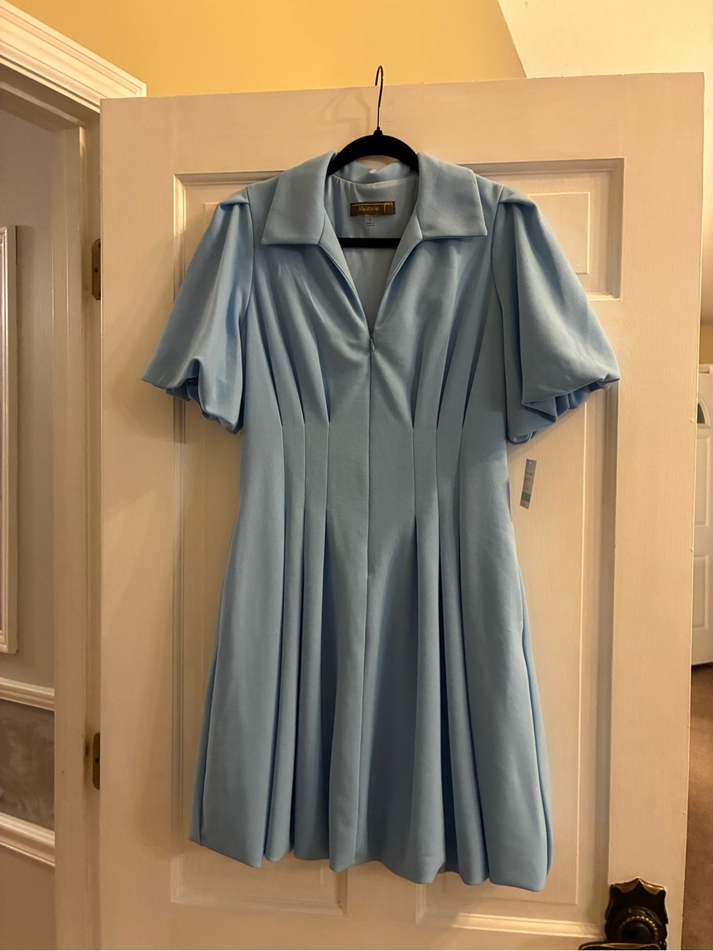 Women’s Melonie Brand Vintage-Inspired Light Blue Pleated Women’s Dress Size 8